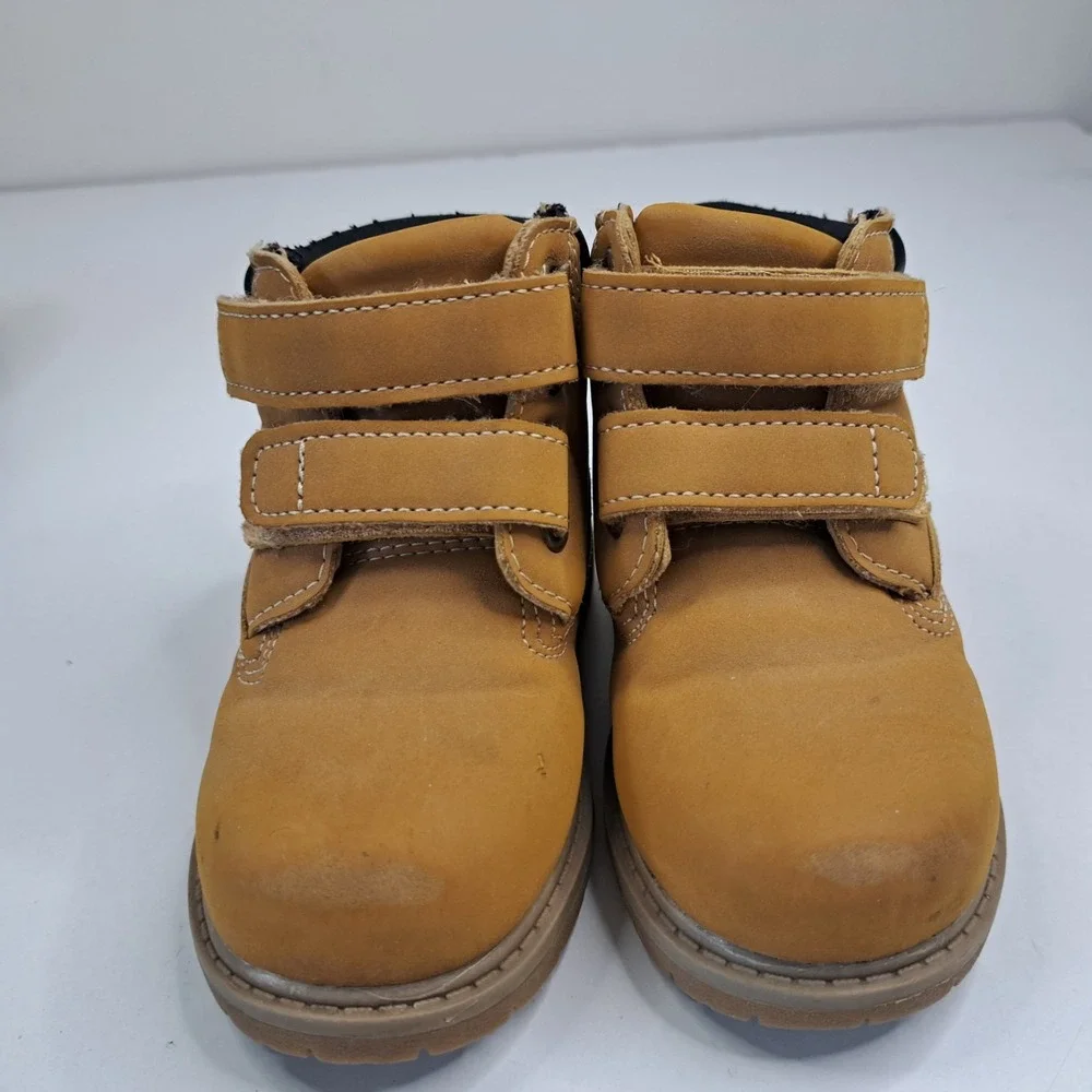 Toddler Boys 3 Pair Boots / Shoes Size 4 and 5  Wonder‎ Nation & Robert David